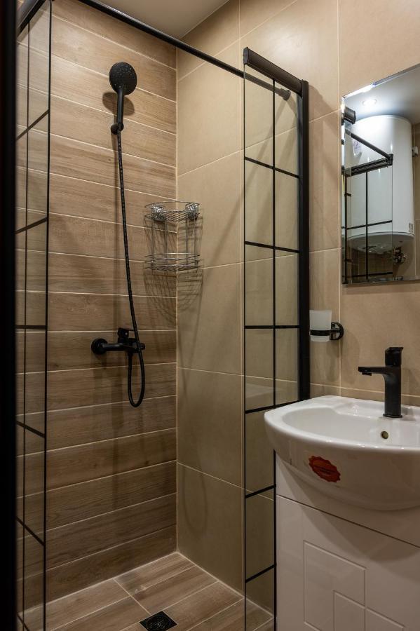 Apartpro Apartments, Велико-Тирново Екстер'єр фото