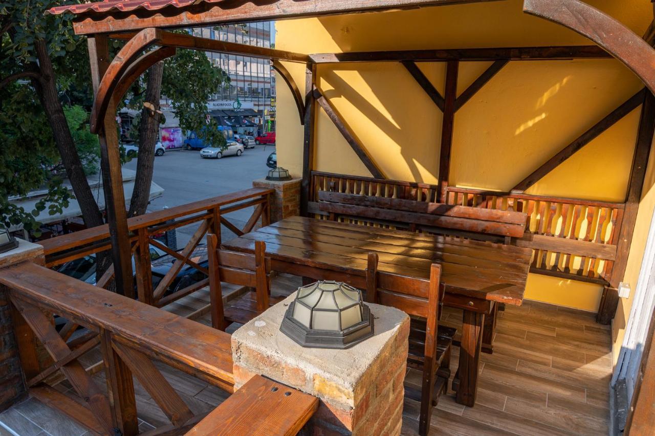 Apartpro Apartments, Велико-Тирново Екстер'єр фото