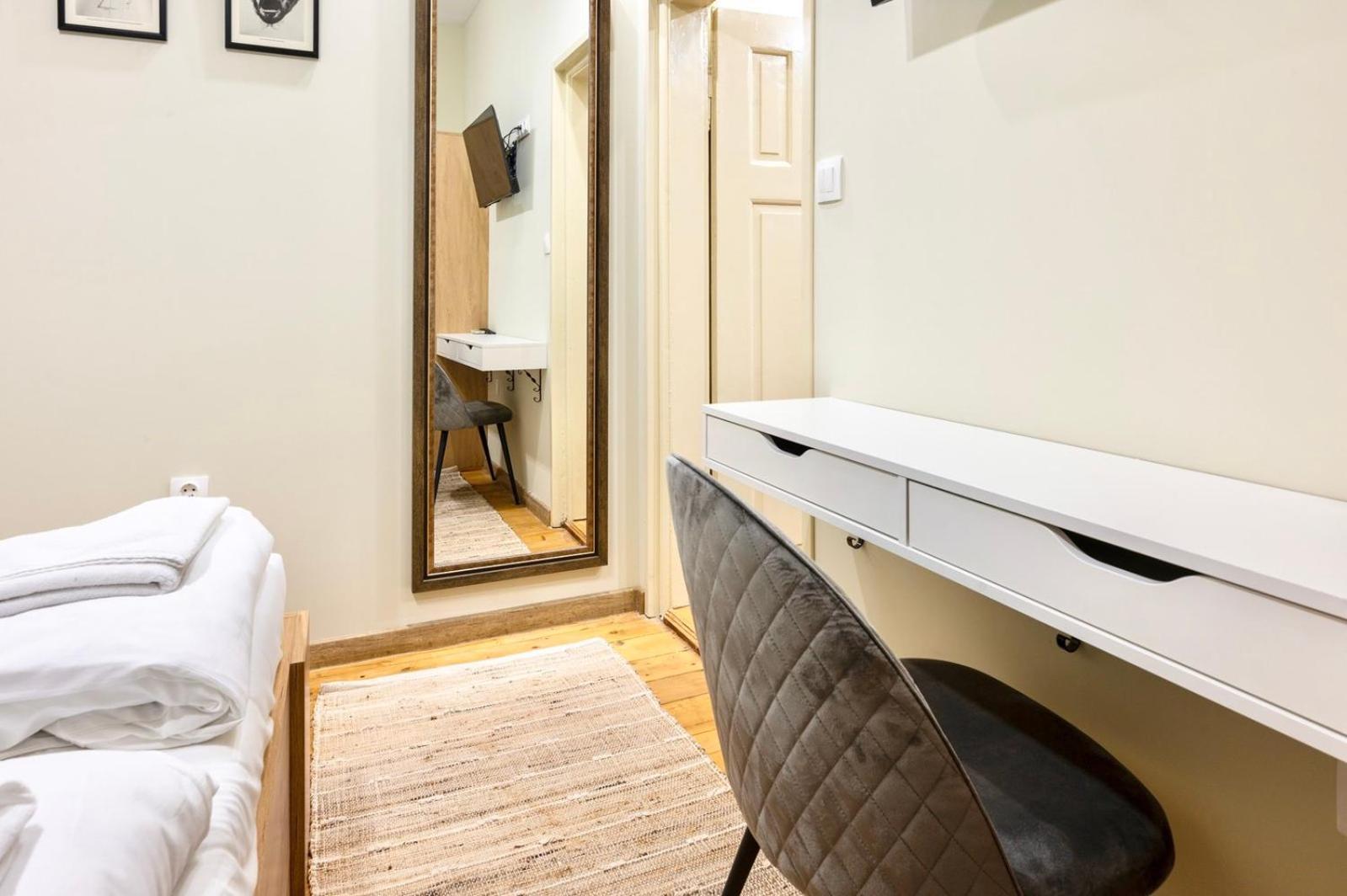 Apartpro Apartments, Велико-Тирново Екстер'єр фото